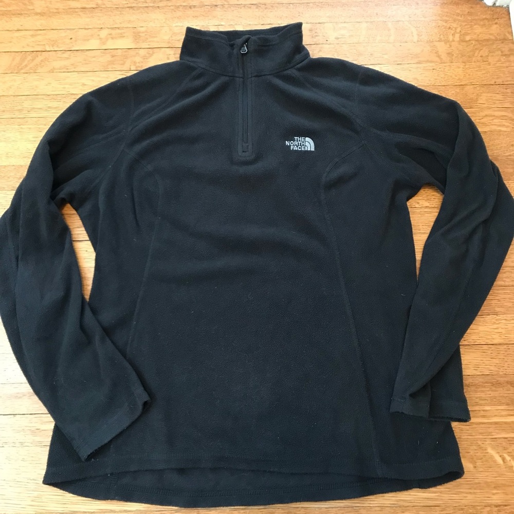 The North Face 1/4 Zip Size M